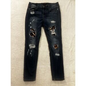 Judy Blue Jeans‎ Women's 11/30 Skinny Fit Distressed Leopard Animal Patch